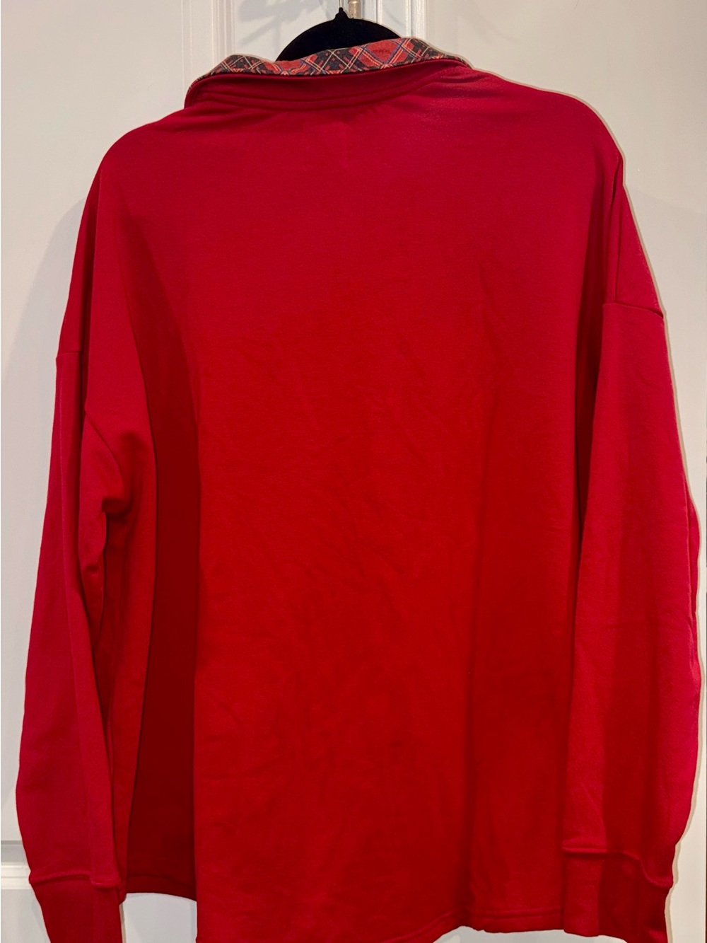 Marley Lilly Women’s Red Lightweight Sweatshirt with Plaid Trim Size L/XL NWT